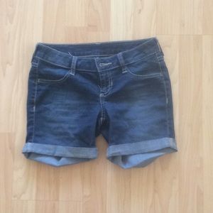 Denim cuffed shorts